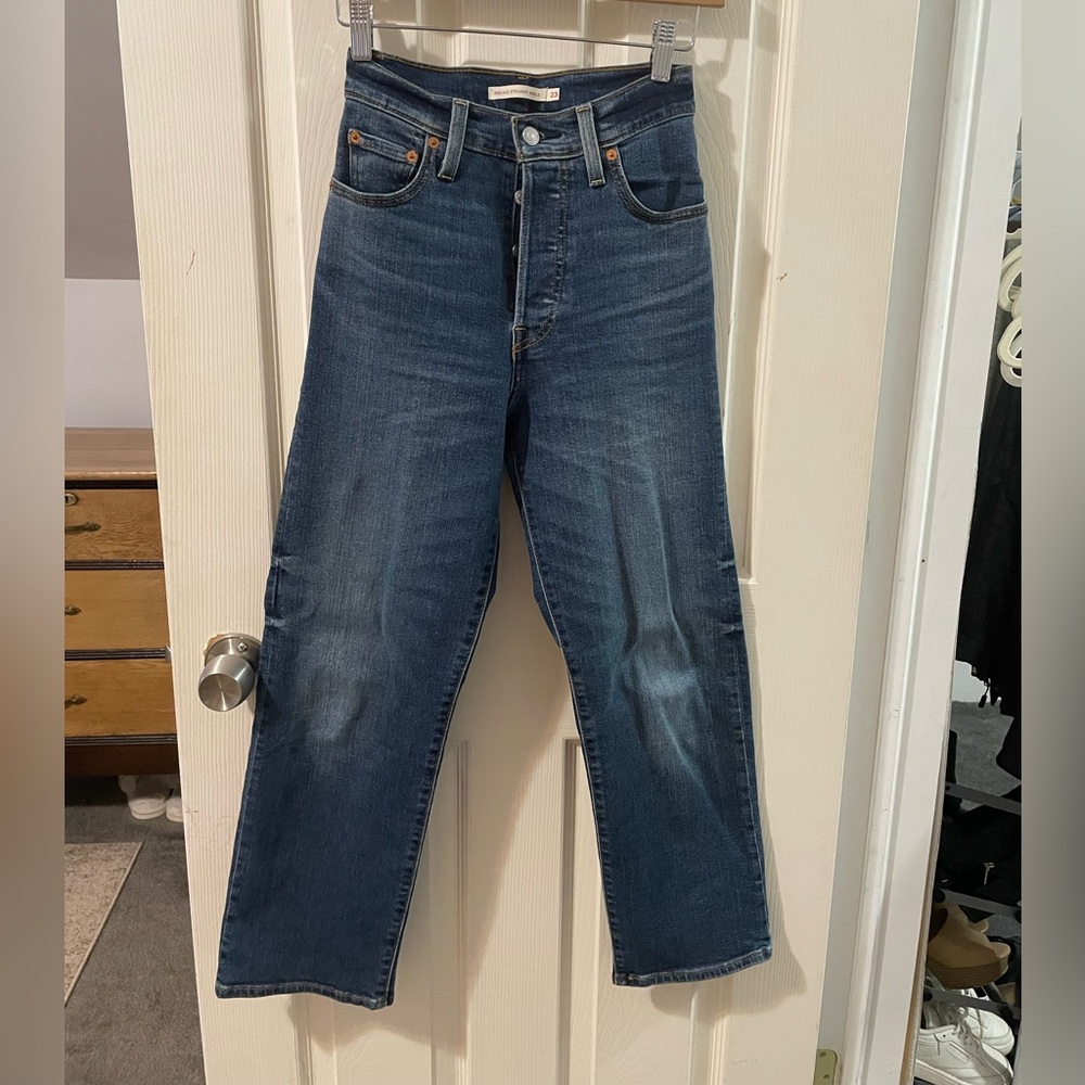 Levi’s high rise ribcage ankle straight jeans